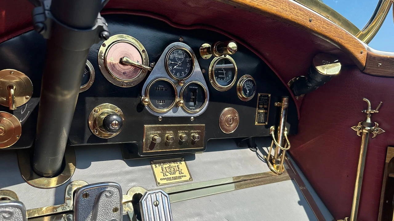 1917 Locomobile - Image 16 of 27