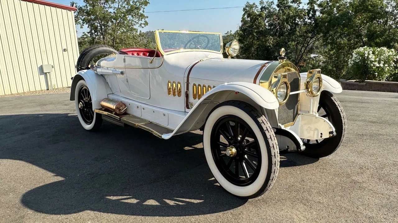 1917 Locomobile - Image 9 of 27