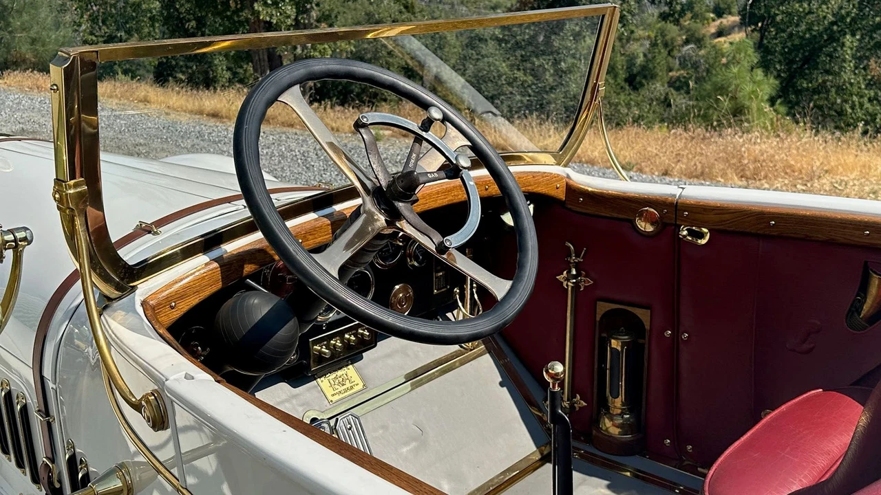 1917 Locomobile - Image 6 of 27