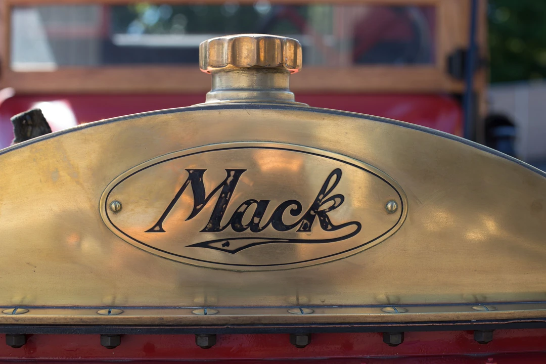 1917 Mack - Image 8 of 18