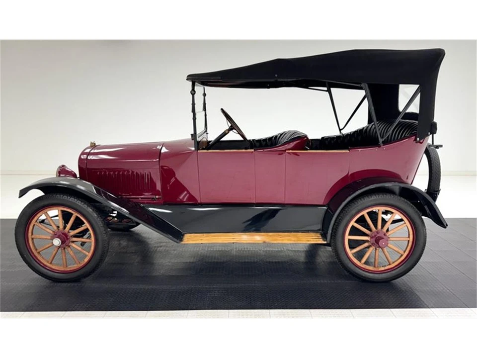 1917 - Image 3 of 31