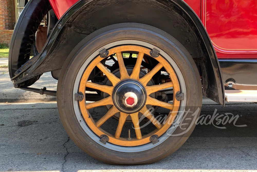 1917 Oldsmobile - Image 5 of 17