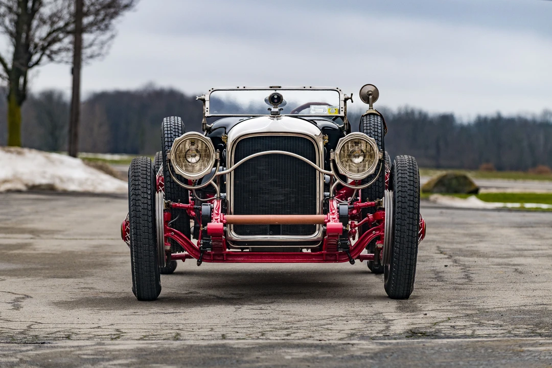 1917 Packard Twelve - Image 2 of 15