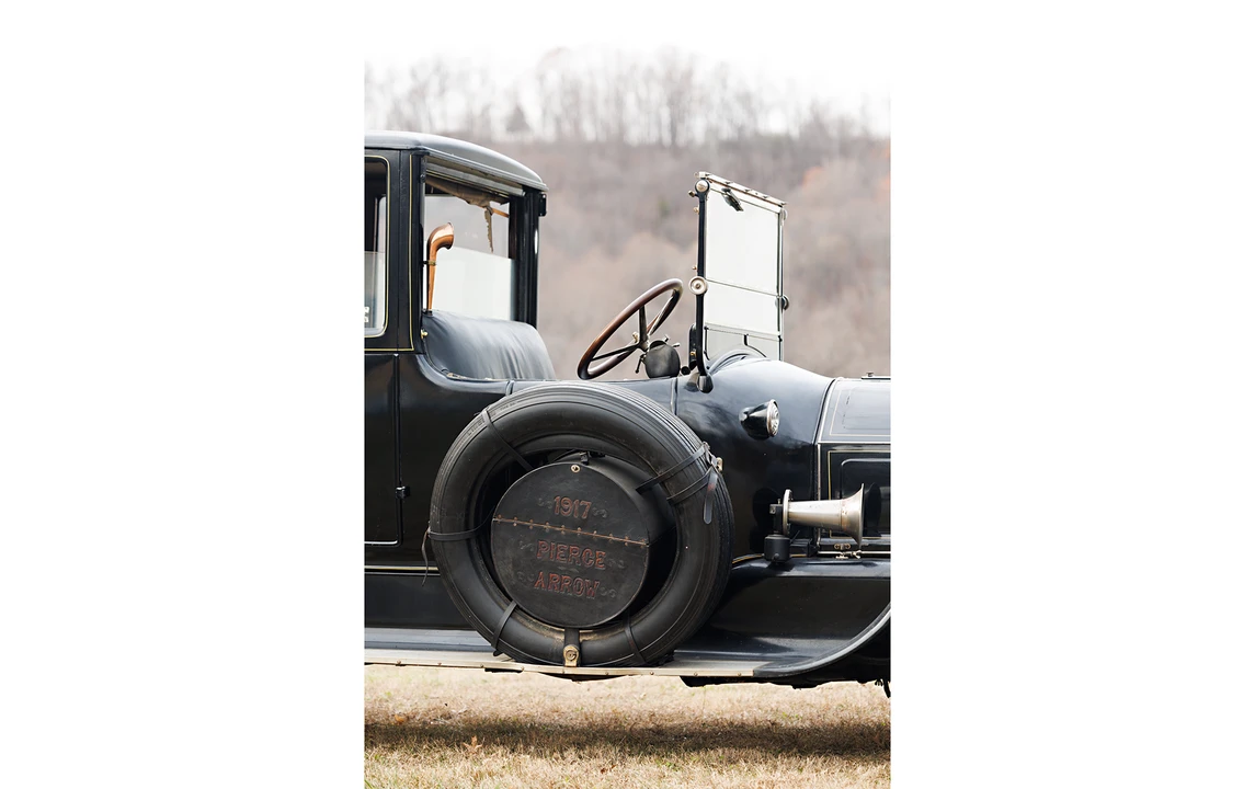 1917 Pierce-Arrow - Image 13 of 15