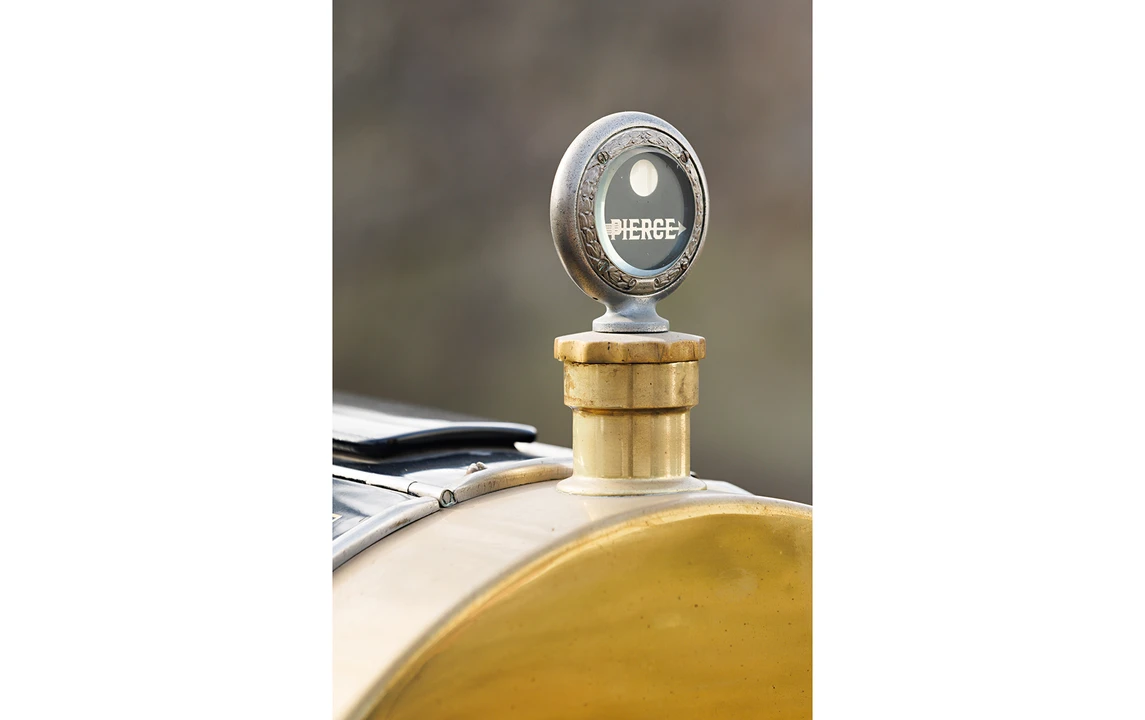 1917 Pierce-Arrow - Image 11 of 15