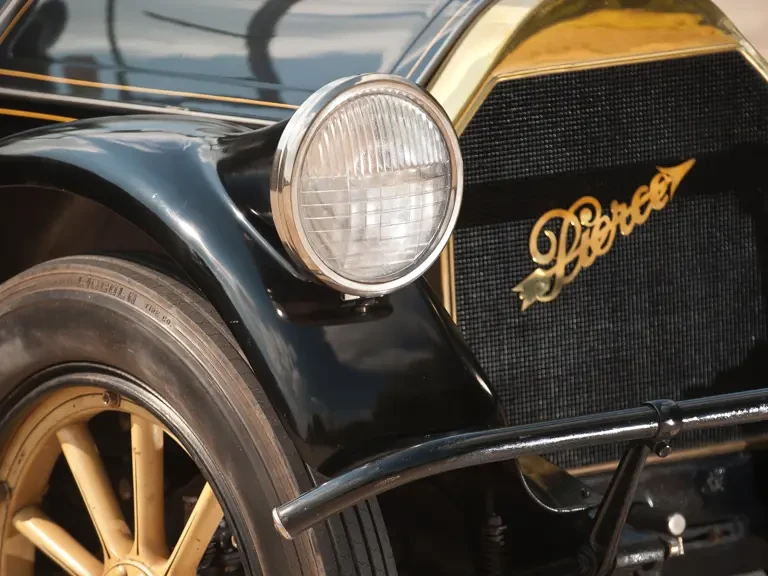 1917 Pierce-Arrow - Image 6 of 14