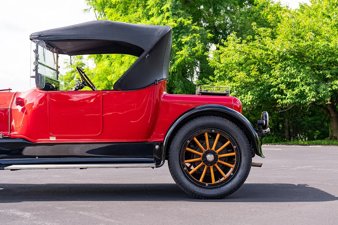 1917 Pierce-Arrow - Image 17 of 31