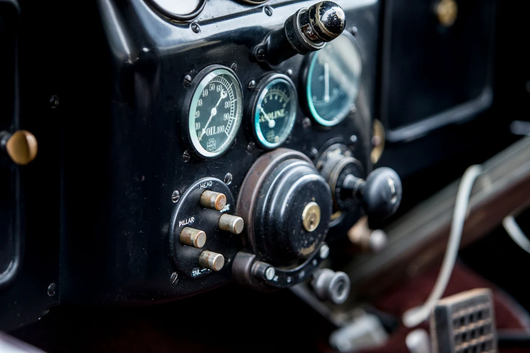 1917 Pierce-Arrow - Image 19 of 24