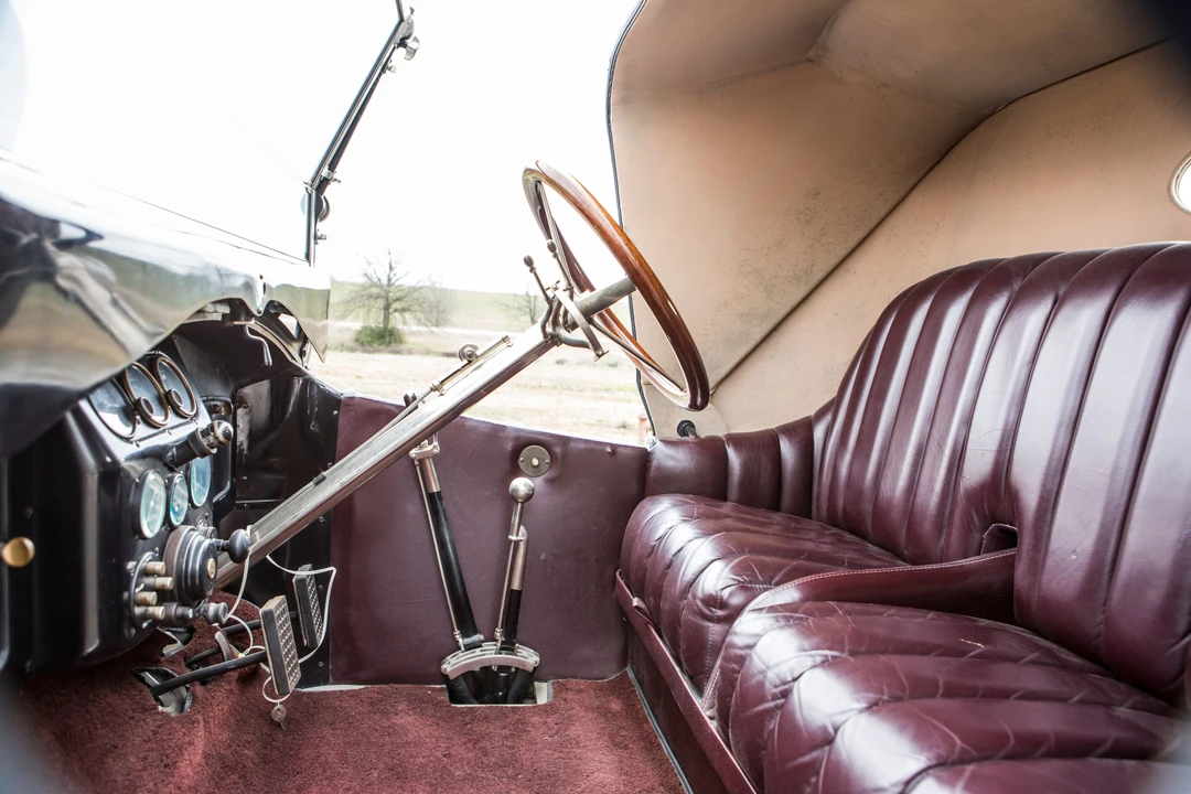 1917 Pierce-Arrow - Image 11 of 24