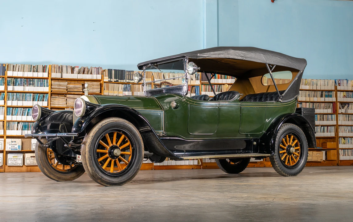 1917 Pierce-Arrow - Image 6 of 24