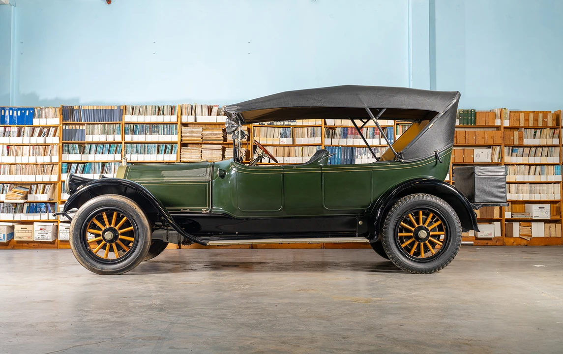 1917 Pierce-Arrow - Image 5 of 24
