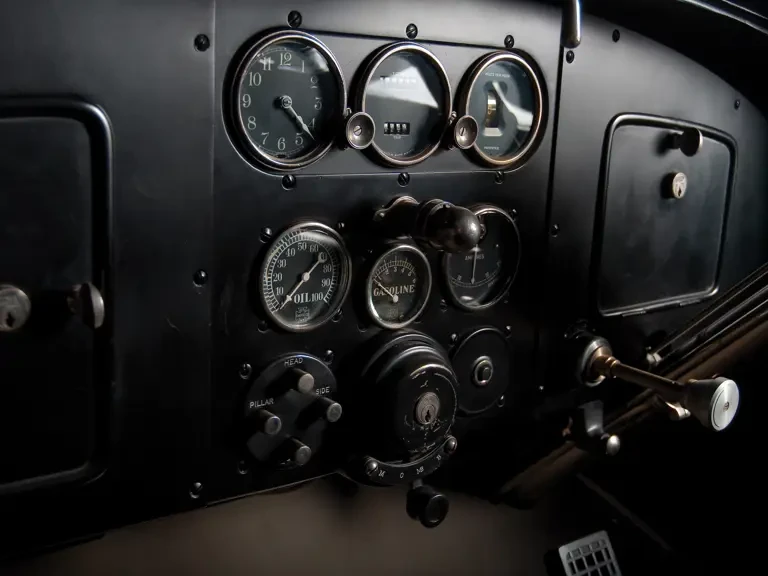 1917 Pierce-Arrow - Image 11 of 24