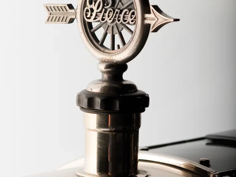 1917 Pierce-Arrow - Image 21 of 24