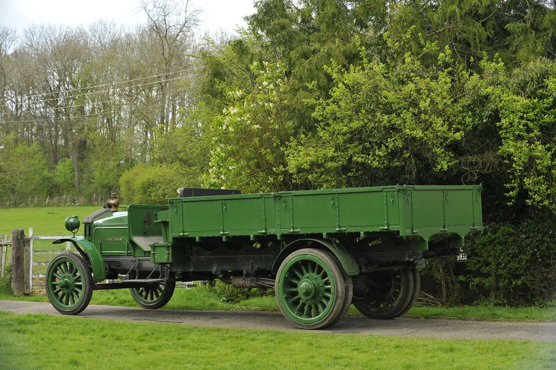 1917 Pierce-Arrow - Image 12 of 14