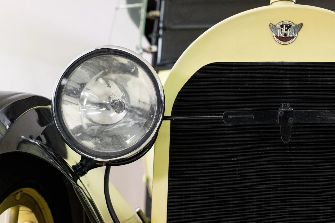 1917 Reo - Image 2 of 20