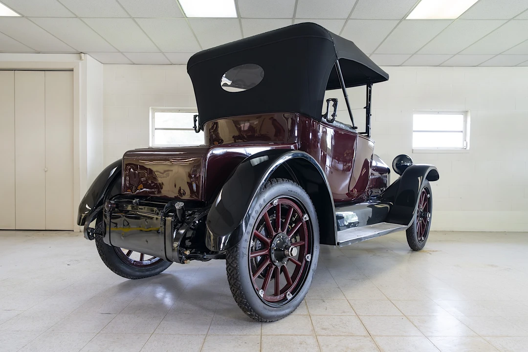 1917 Studebaker - Image 3 of 31