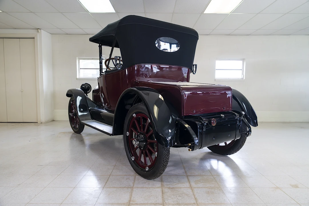 1917 Studebaker - Image 4 of 31