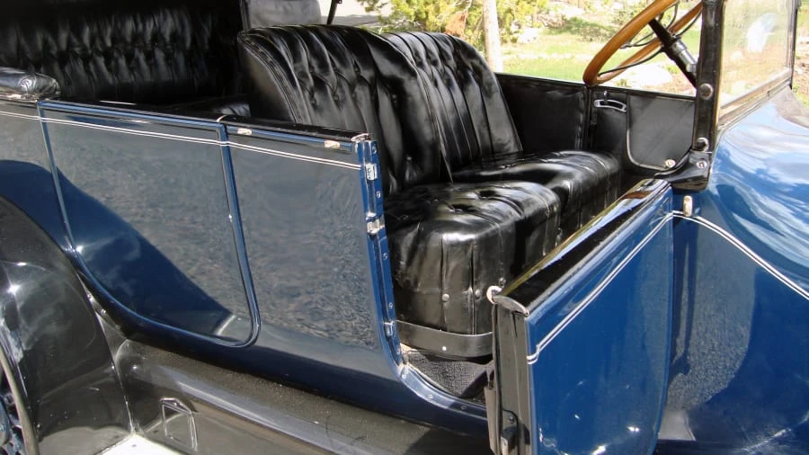1917 Studebaker Commander - Image 4 of 8