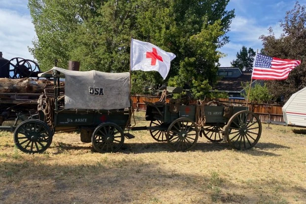 1917 Parts & Memorabilia Trailers - Image 2 of 8