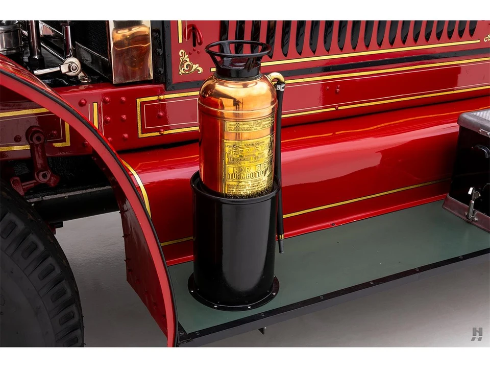 1918 American LaFrance - Image 23 of 31