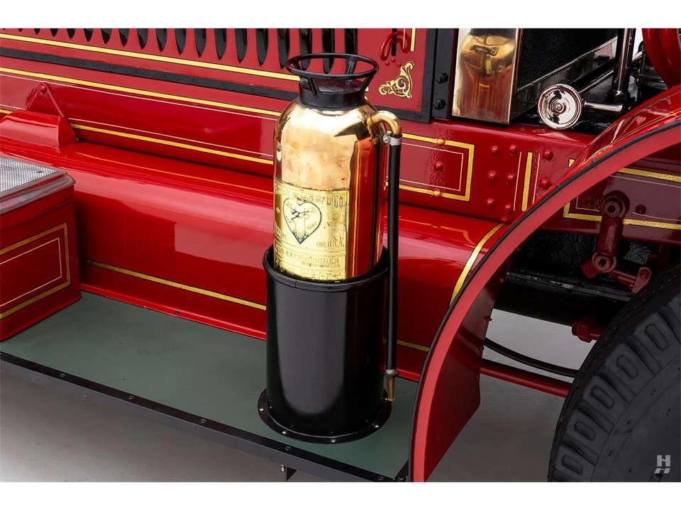 1918 American LaFrance - Image 24 of 31