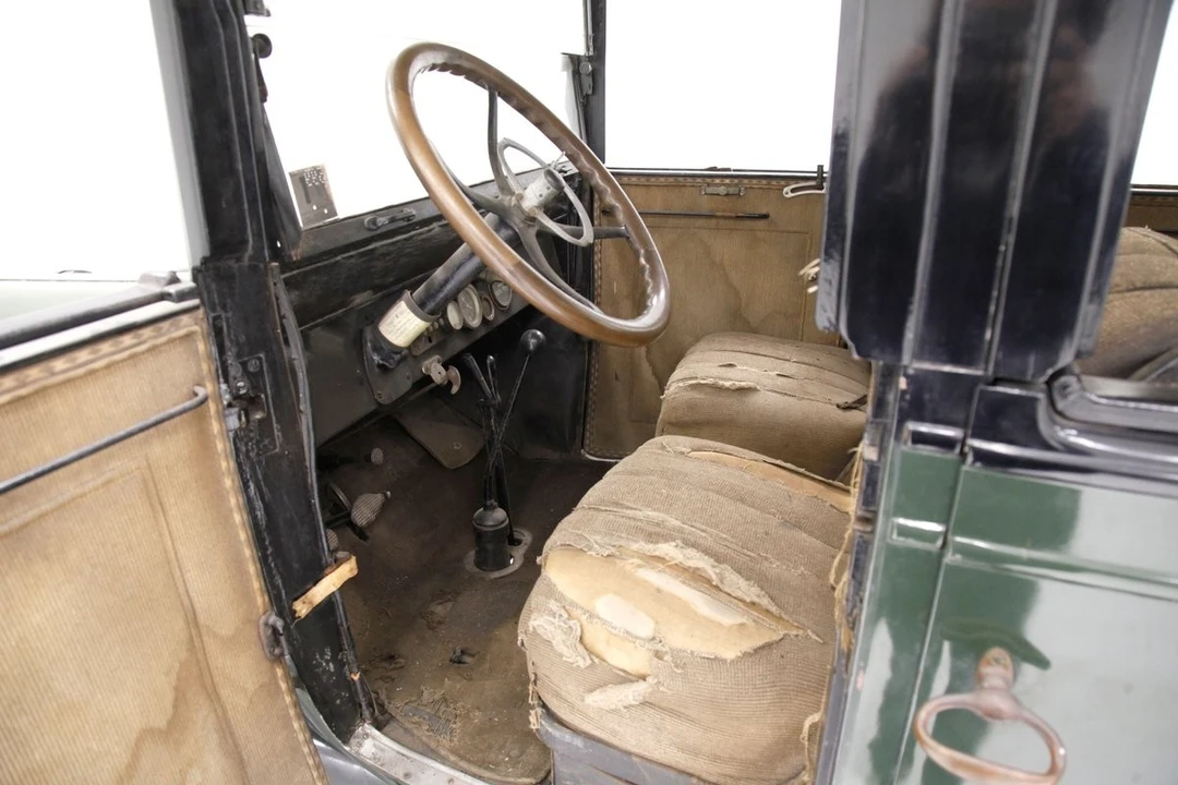 1918 Buick - Image 25 of 31
