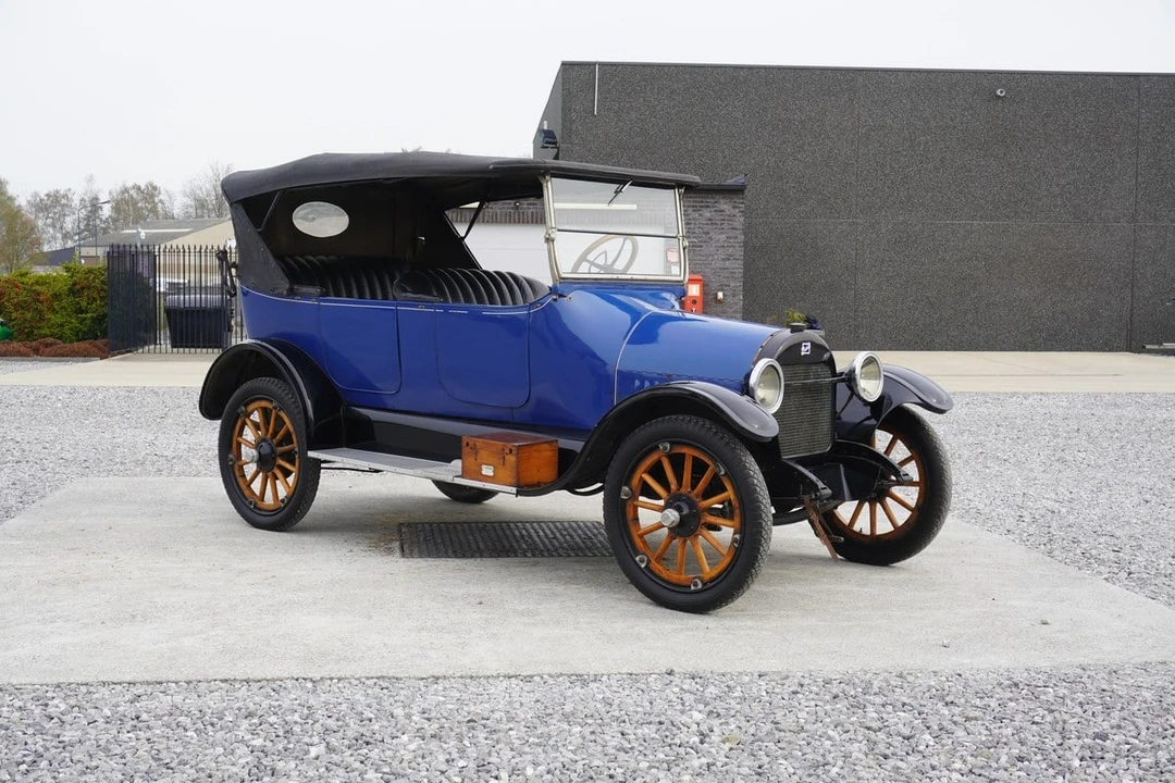 1918 Buick - Image 3 of 30