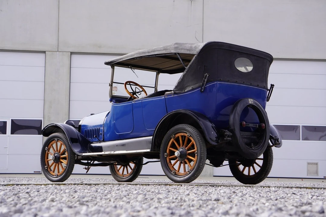 1918 Buick - Image 16 of 30