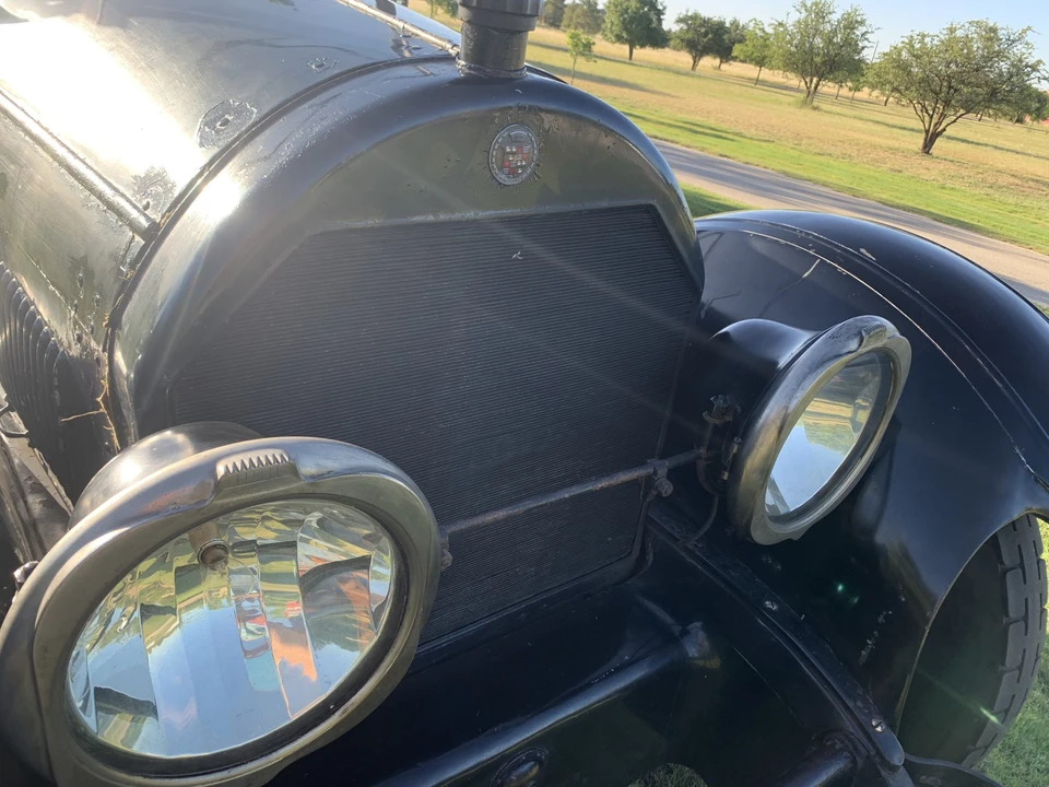 1918 Cadillac - Image 13 of 31