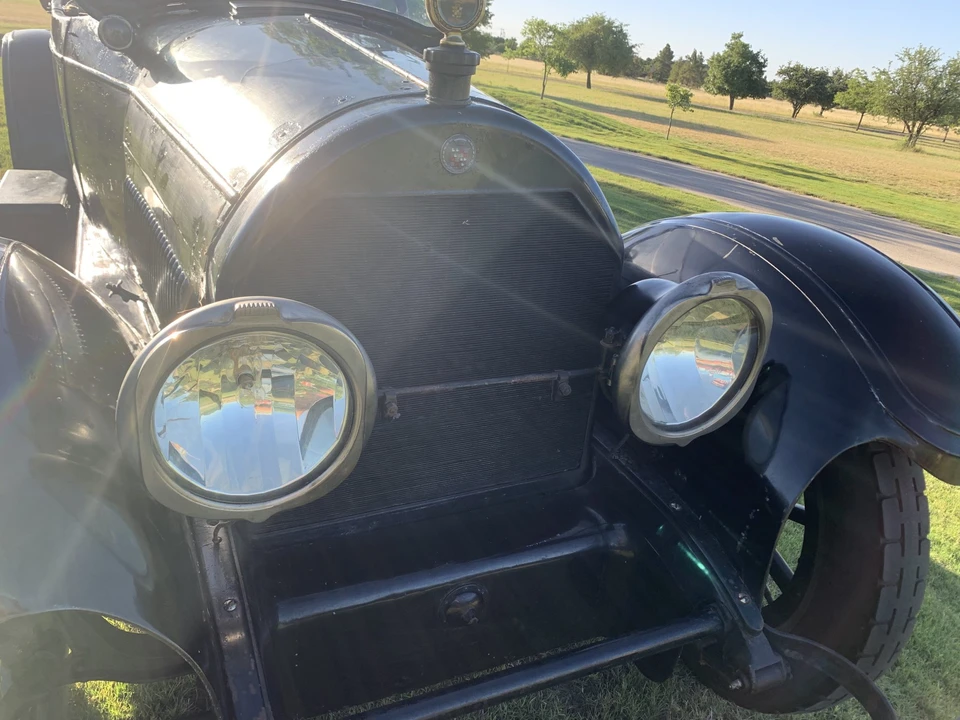 1918 Cadillac - Image 10 of 31