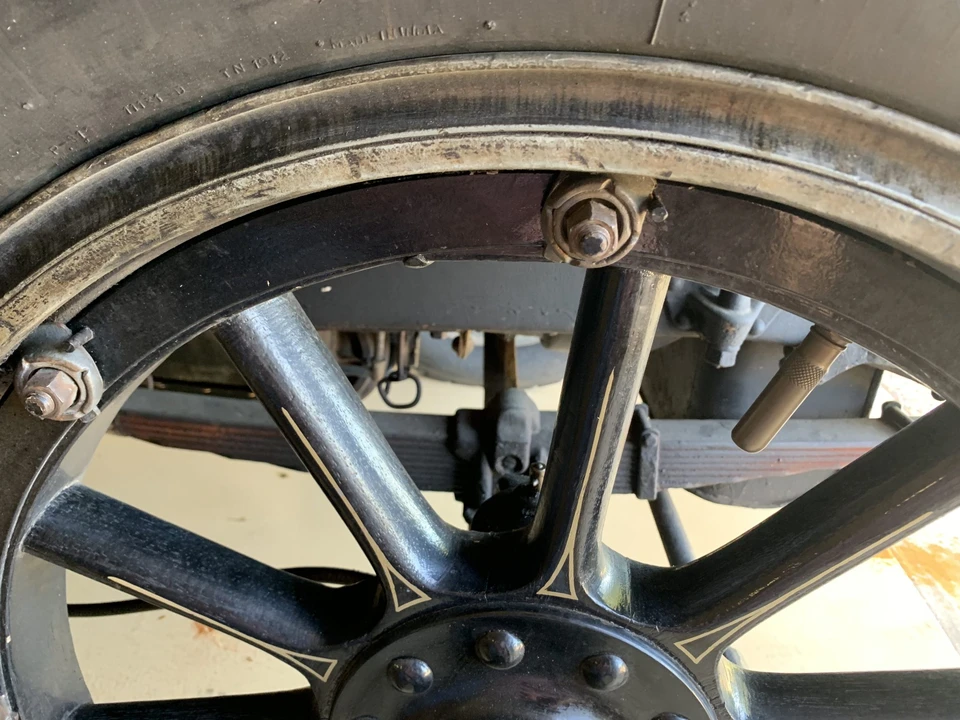 1918 Cadillac - Image 29 of 31