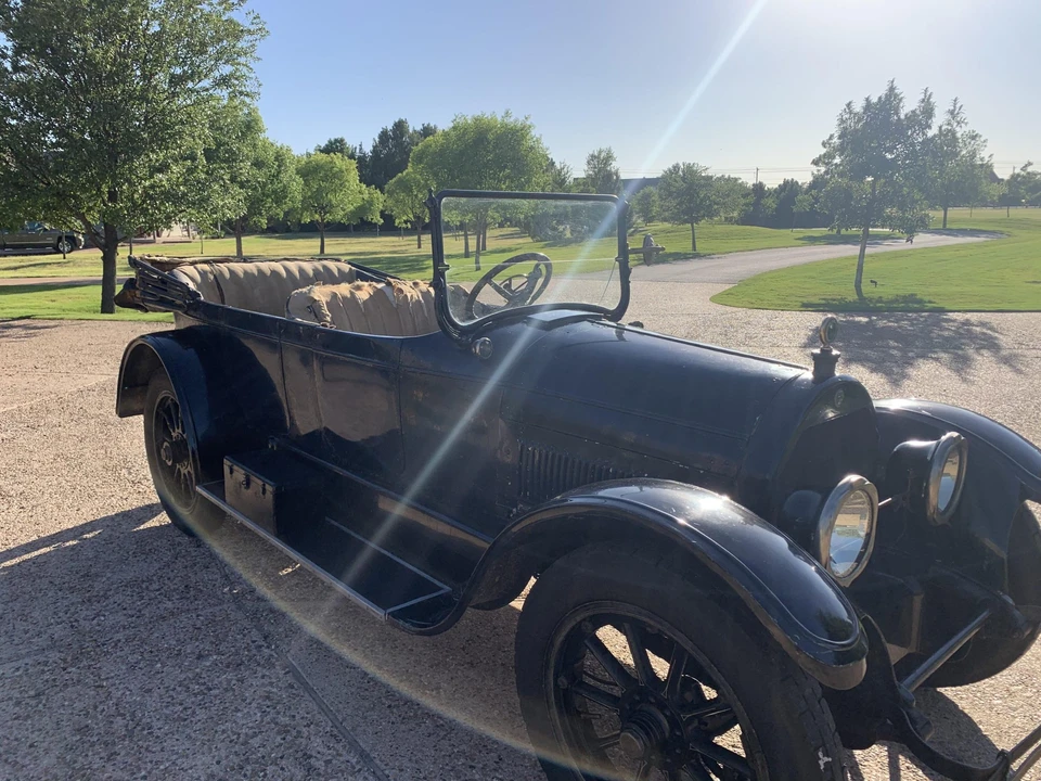1918 Cadillac - Image 11 of 31
