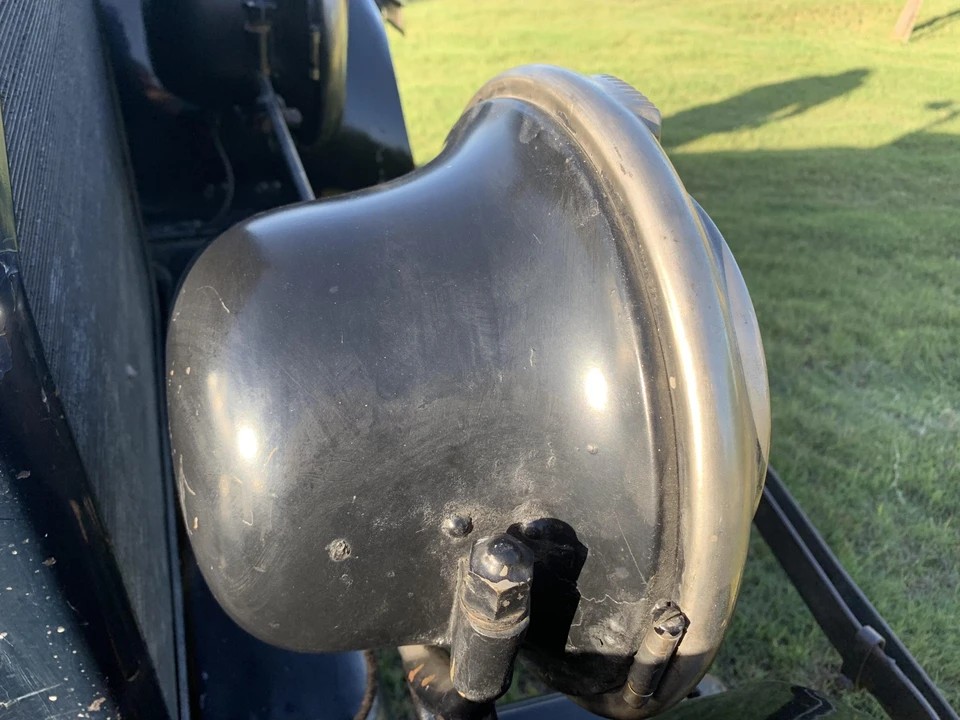 1918 Cadillac - Image 18 of 31