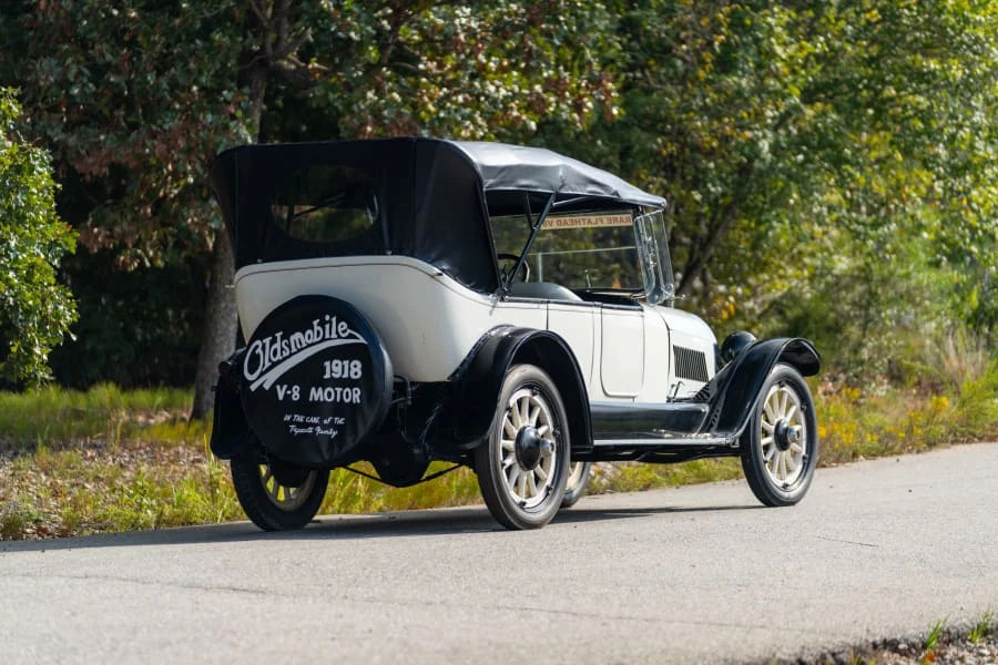 1918 Oldsmobile - Image 3 of 18