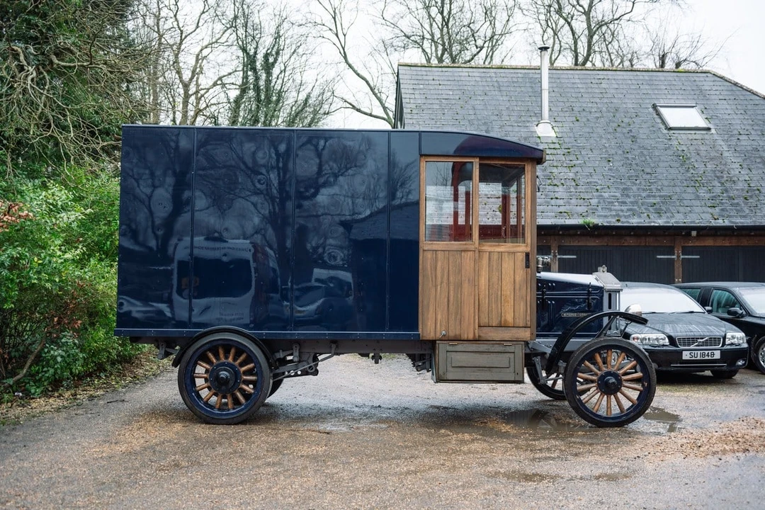 1918 Pierce-Arrow - Image 12 of 30