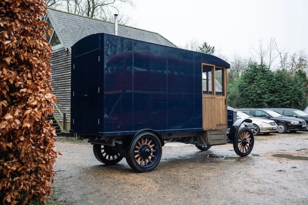 1918 Pierce-Arrow - Image 11 of 30