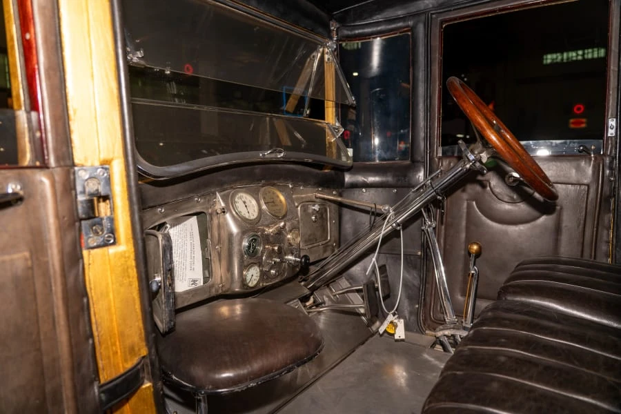 1918 Pierce-Arrow - Image 10 of 24