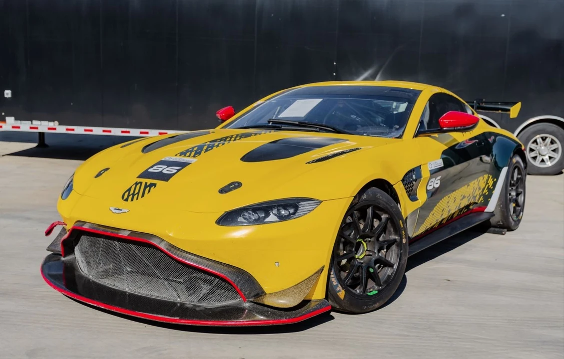1919 Aston Martin V8 Vantage (2019+) - Image 4 of 20