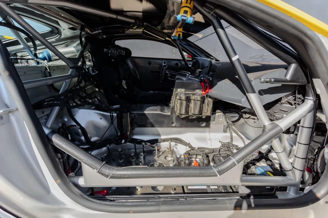 1919 Aston Martin V8 Vantage (2019+) - Image 17 of 20
