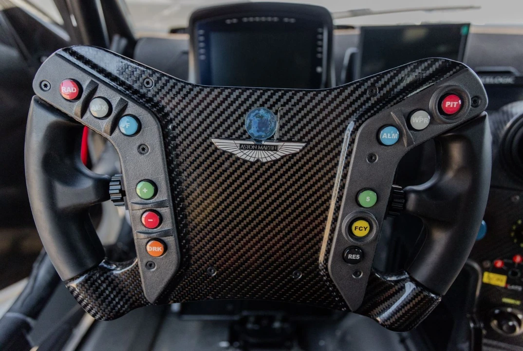 1919 Aston Martin V8 Vantage (2019+) - Image 15 of 20