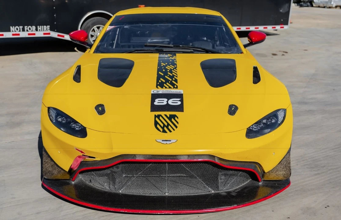 1919 Aston Martin V8 Vantage (2019+) - Image 3 of 20