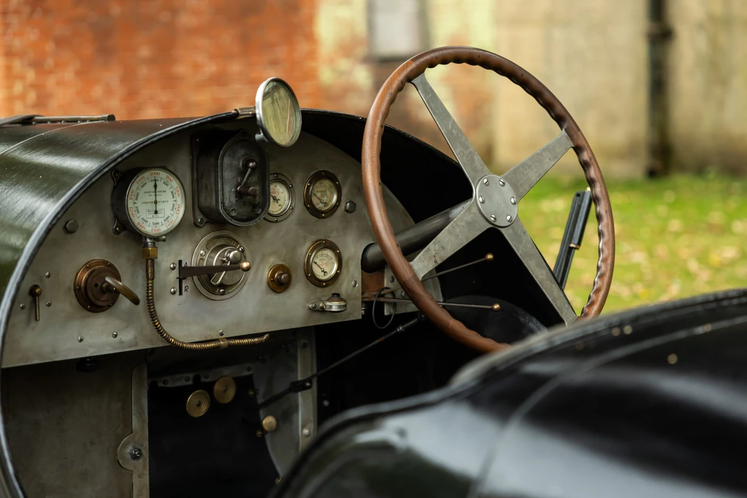 1919 Bugatti - Image 4 of 31