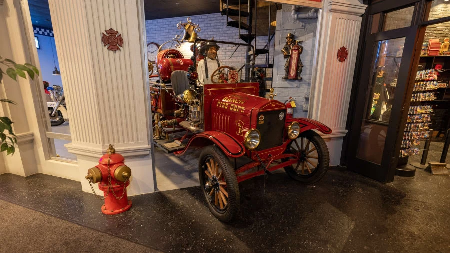 1919 Ford Model T Pickup & Model TT - Image 5 of 27