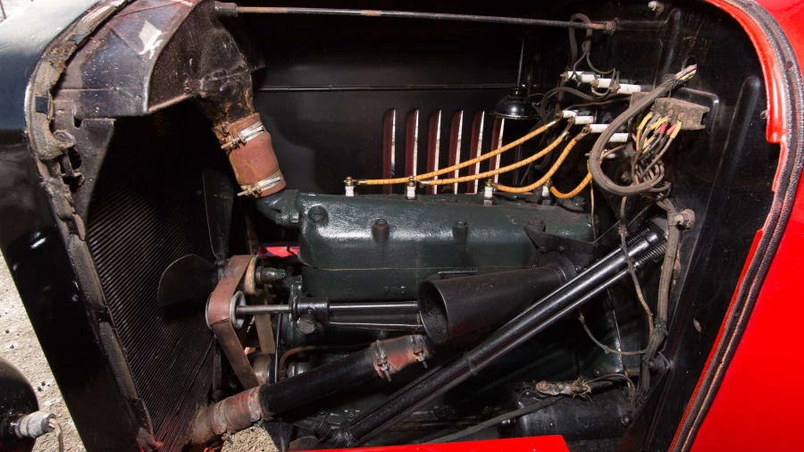 1919 Ford Model T Pickup & Model TT - Image 6 of 12