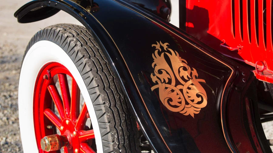 1919 Ford Model T Pickup & Model TT - Image 11 of 12