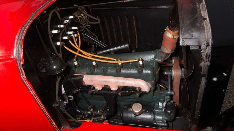 1919 Ford Model T Pickup & Model TT - Image 6 of 12