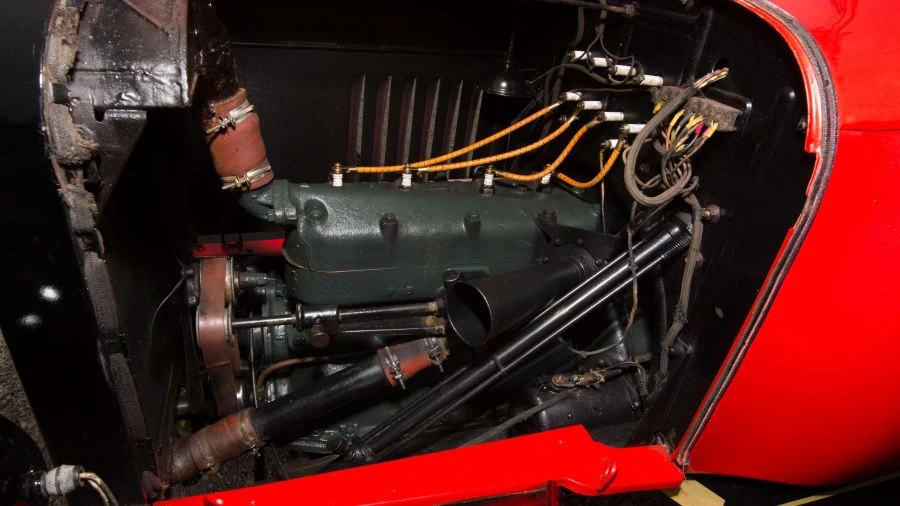 1919 Ford Model T Pickup & Model TT - Image 7 of 12