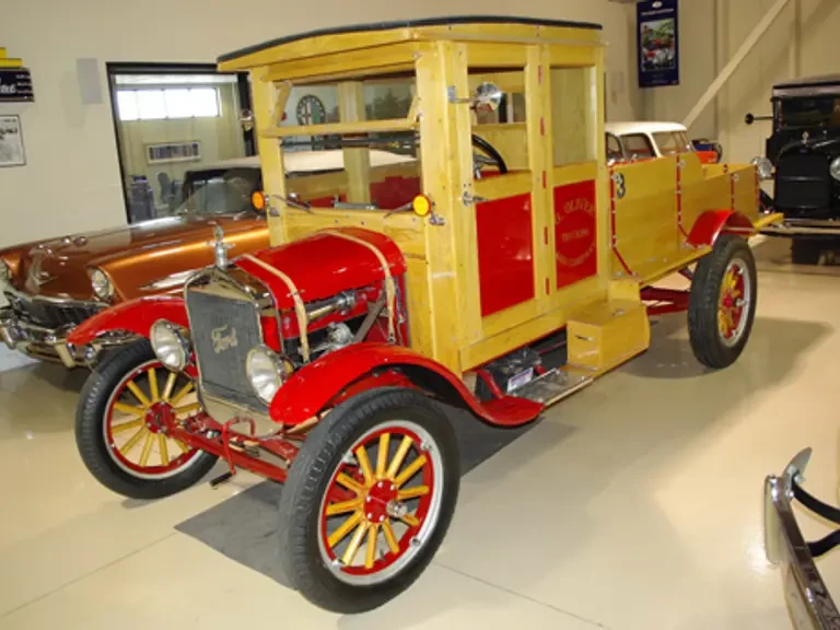 1919 Ford Model T Pickup & Model TT - Image 2 of 2