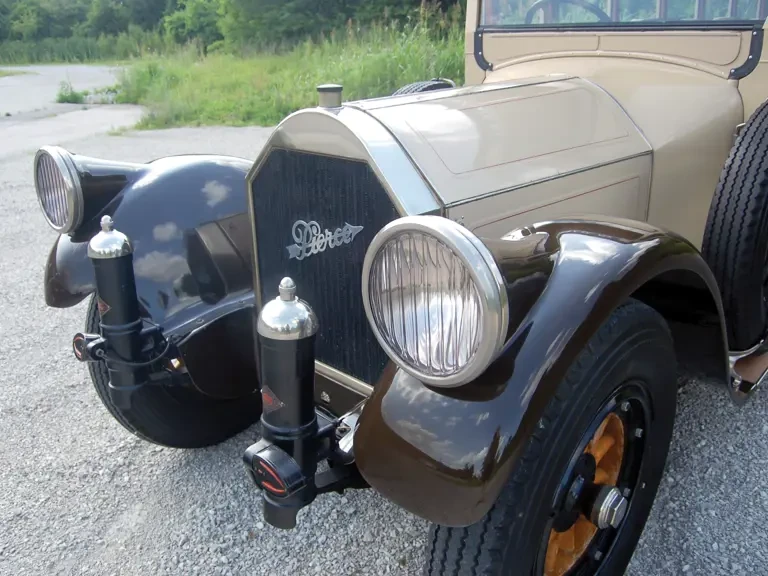 1919 Pierce-Arrow - Image 9 of 17