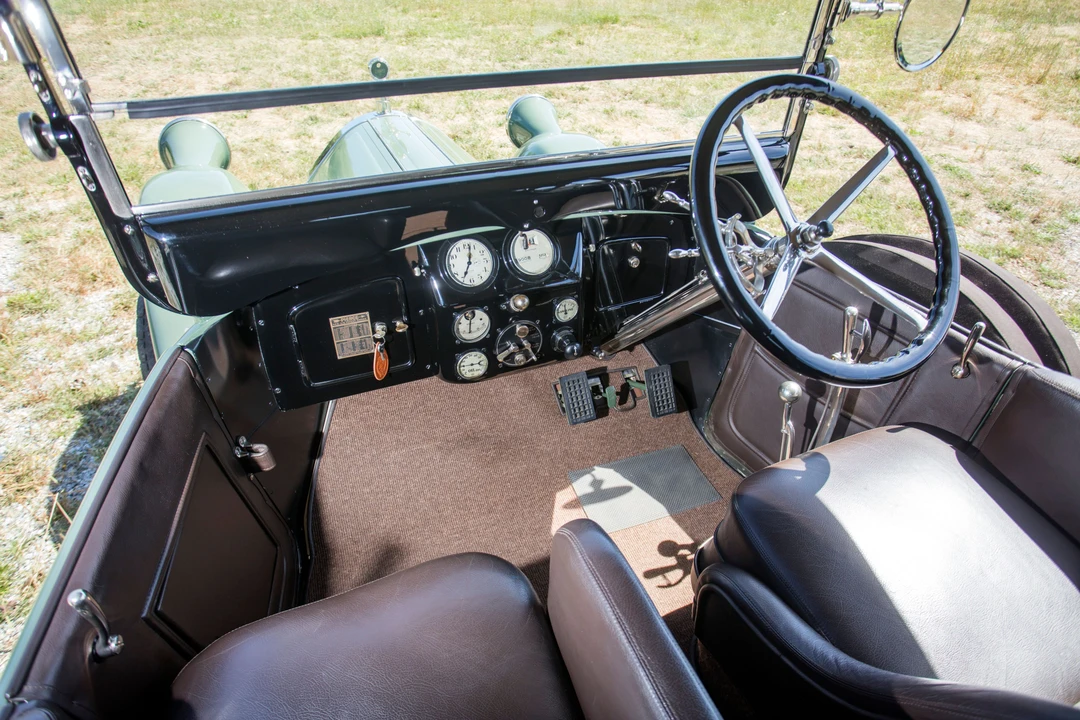 1919 Pierce-Arrow - Image 23 of 31
